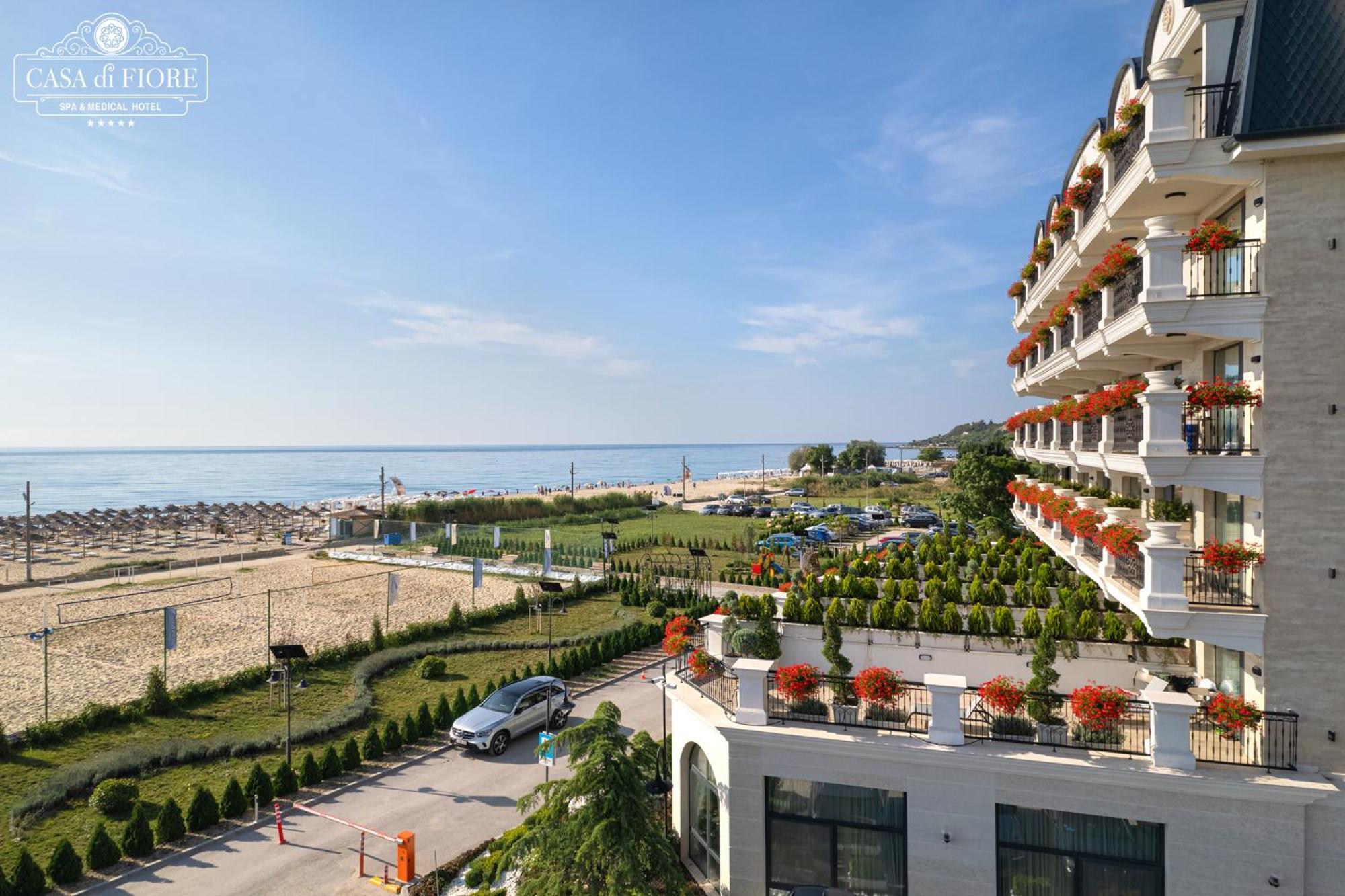 Casa Di Fiore Spa And Medical Hotel, Mineral Pools & Private Beach Kranevo Kültér fotó The beach at the complex